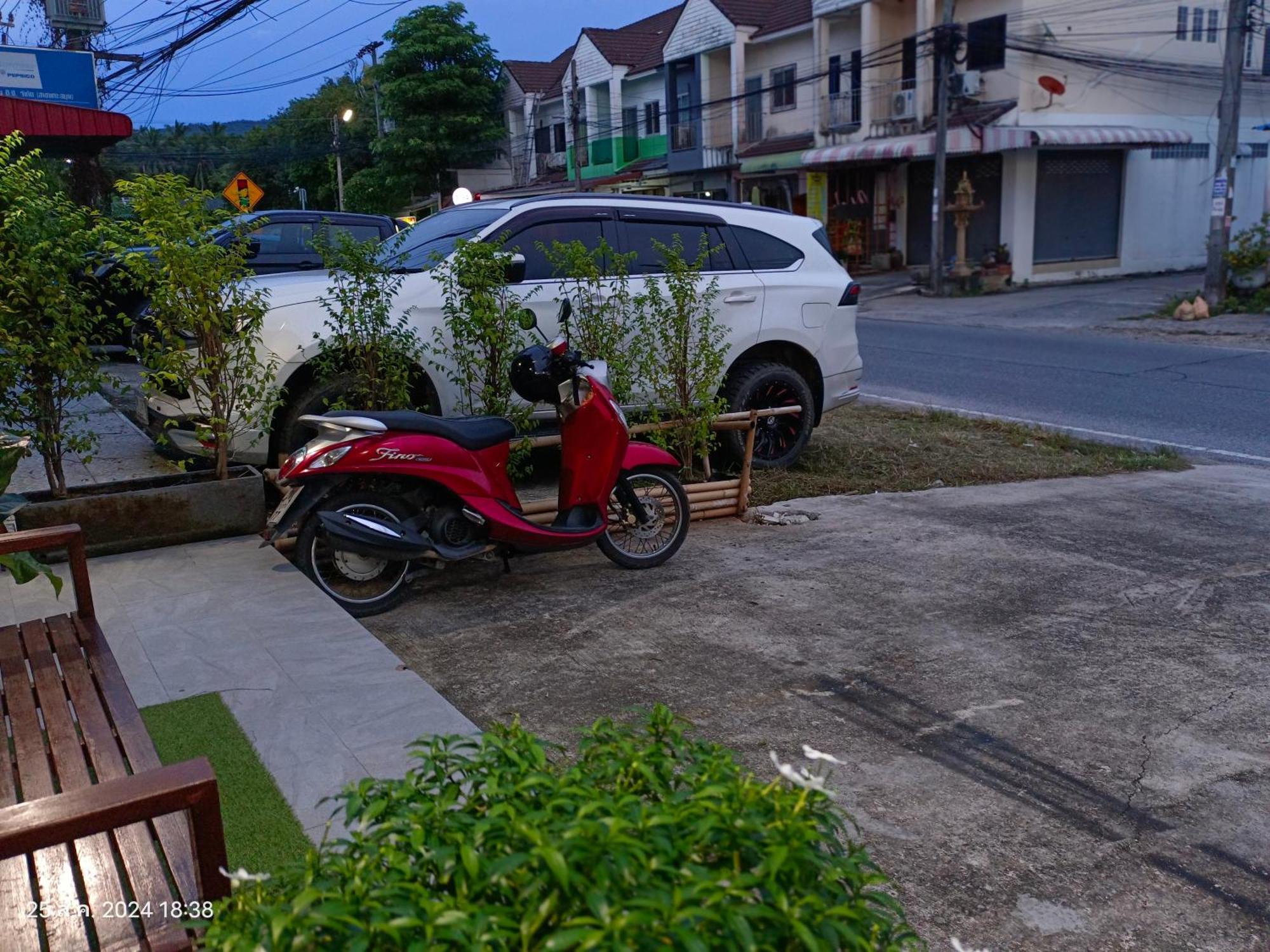 In Box Hostel ลิปะน้อย ภายนอก รูปภาพ